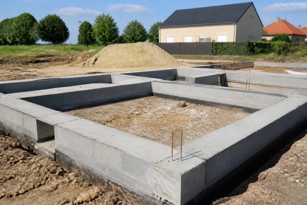 Fondation garage : coûts, types et étapes de réalisation