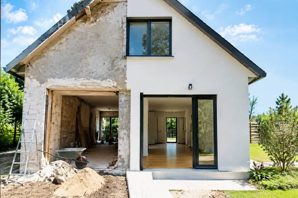 Maison renovation : les étapes clés pour réussir vos travaux durablement